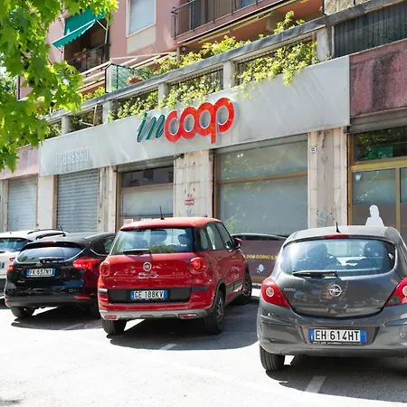 Charlotte Con Parcheggio, 5 Terre, Vicino Stazione لا سبيتسْيا
